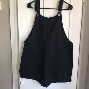 Black shortalls